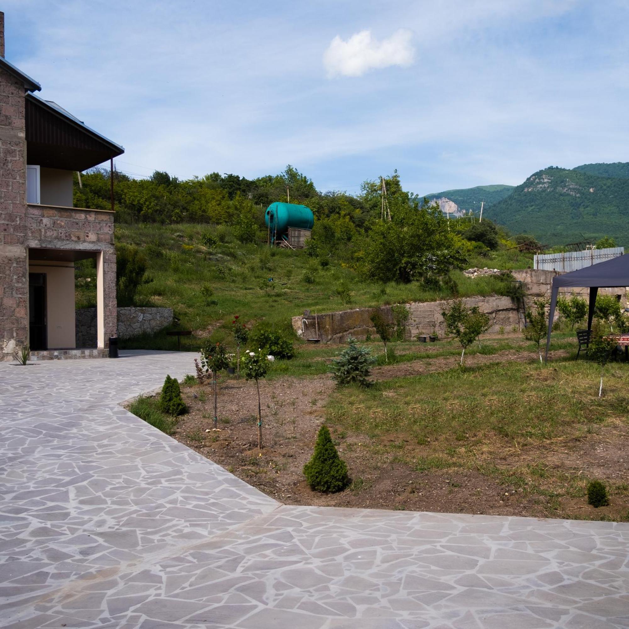 Alpha Rest House Ijevan Ngoại thất bức ảnh